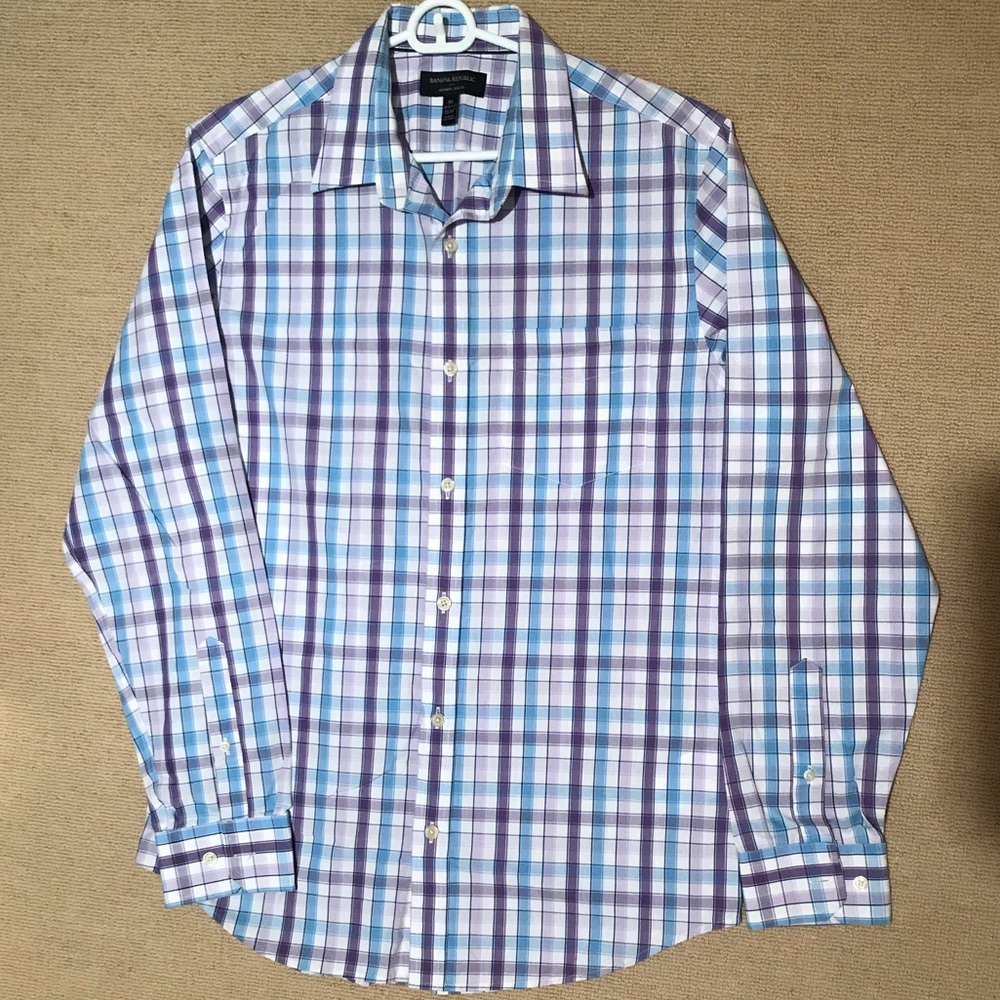 Banana Republic Men’s Plaid Dress Shirt